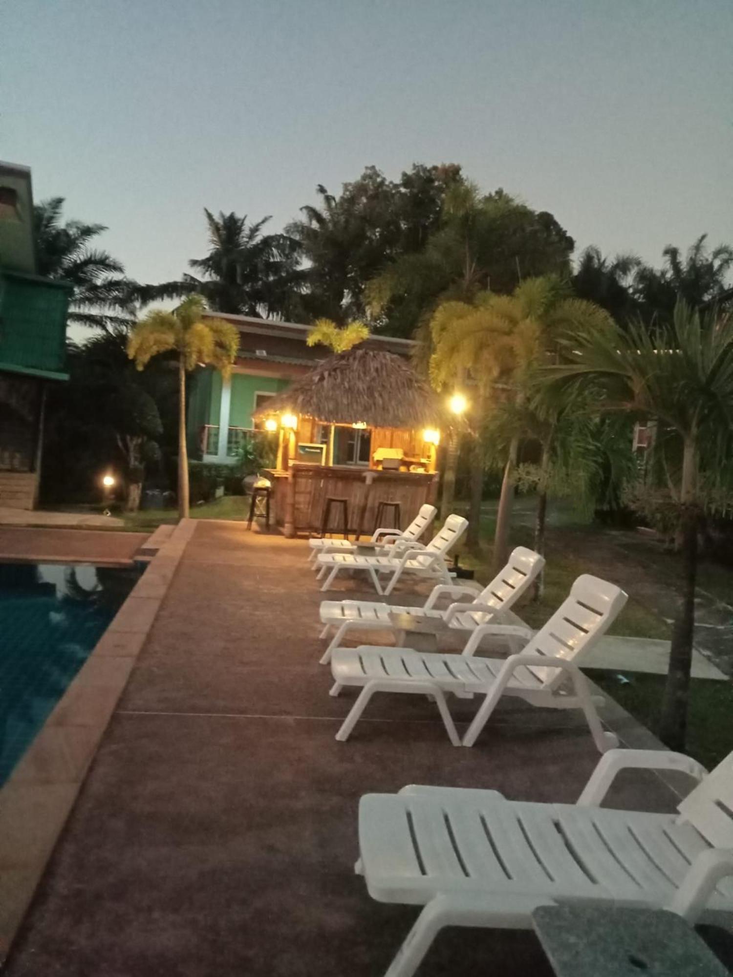 Tum Mai Kaew Lanta Resort Ko Lanta Exterior foto